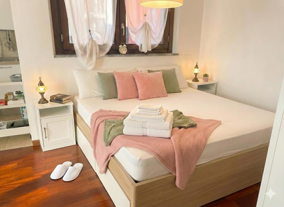 Luce Place Authentic Getaway Apartment in Milan