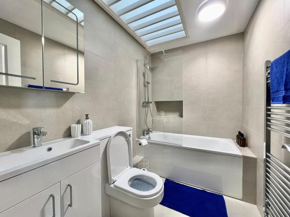 Wonderful Oxford Jericho 3 Bedroom House with Private Garden House in Oxford