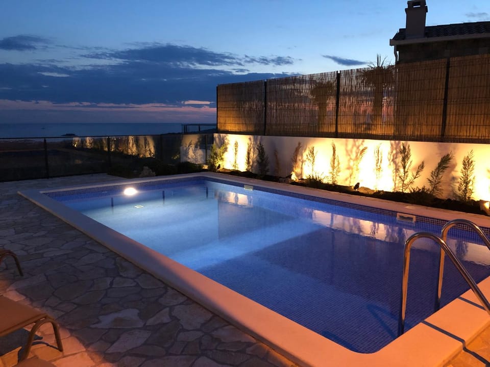Night, Swimming pool