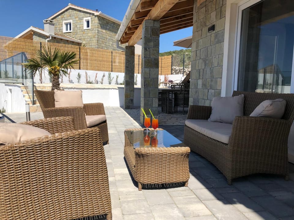 Balcony/Terrace, Seating area