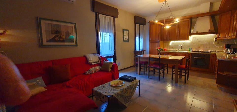 Communal lounge/ TV room, Living room, Dining area, kitchen