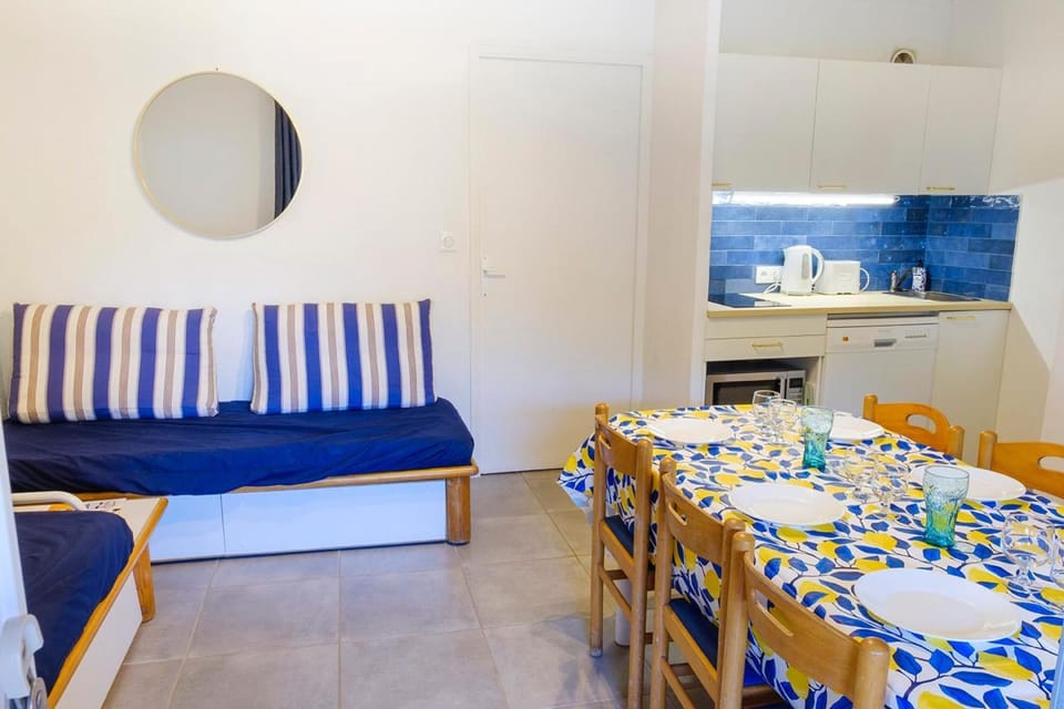 Beautiful apartment with pool in Sainte-Maxime Apartment in Sainte-Maxime