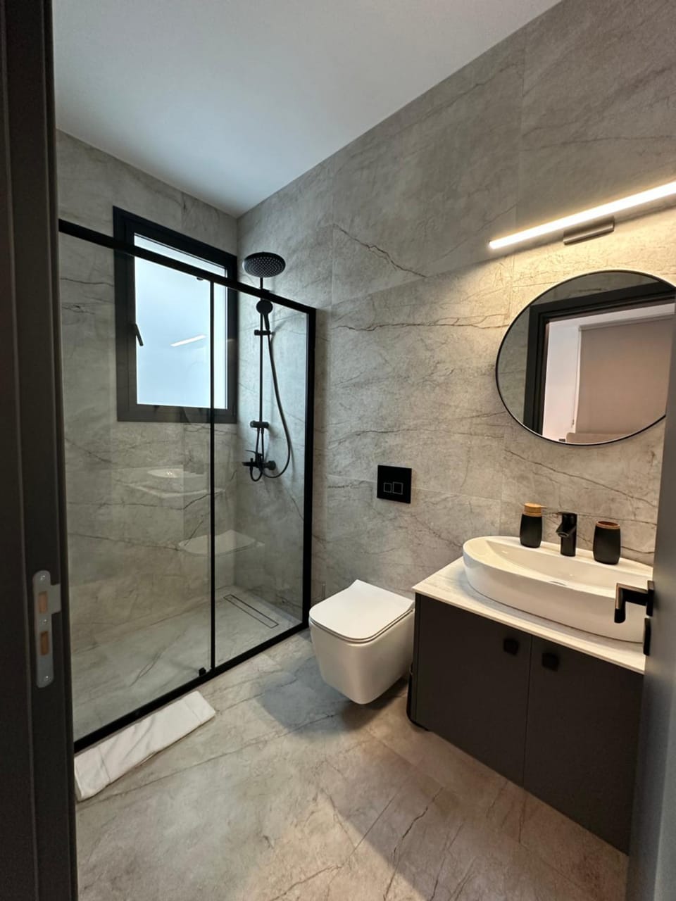 Lux Level 4 Penthouse Tower 206 Apartment in Nicosia District