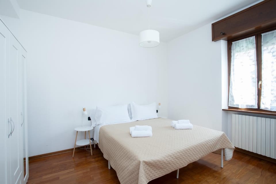 Parisi Verona Centro Storico - intero appartamento Apartment in Verona