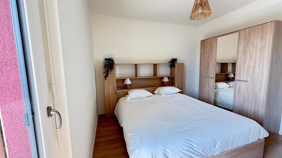 Le 72 contemporain - les Arènes Apartment in Metz