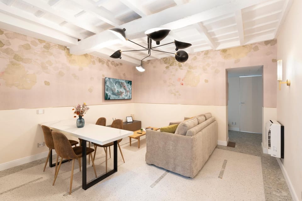 TV and multimedia, Living room, Dining area