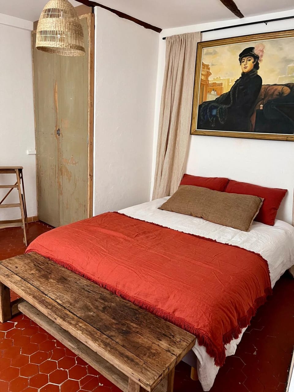 Bed, Photo of the whole room, Bedroom, wardrobe