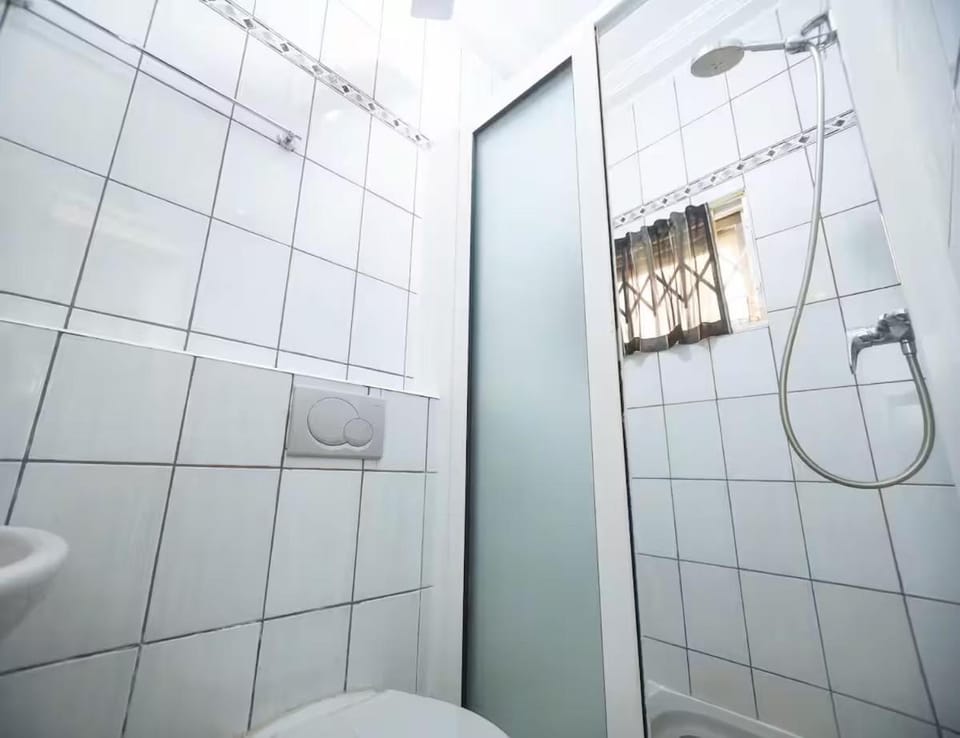 Accra Easy Access Bed and Breakfast in Greater Accra Region, Ghana