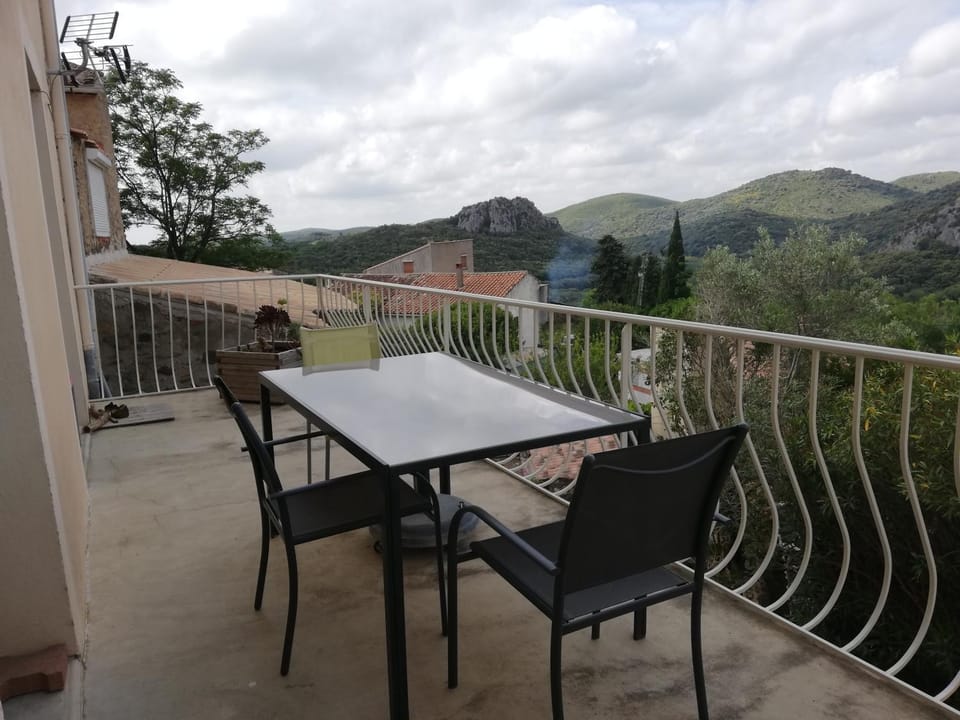 Maison calme avec vue exceptionnelle House in Occitanie