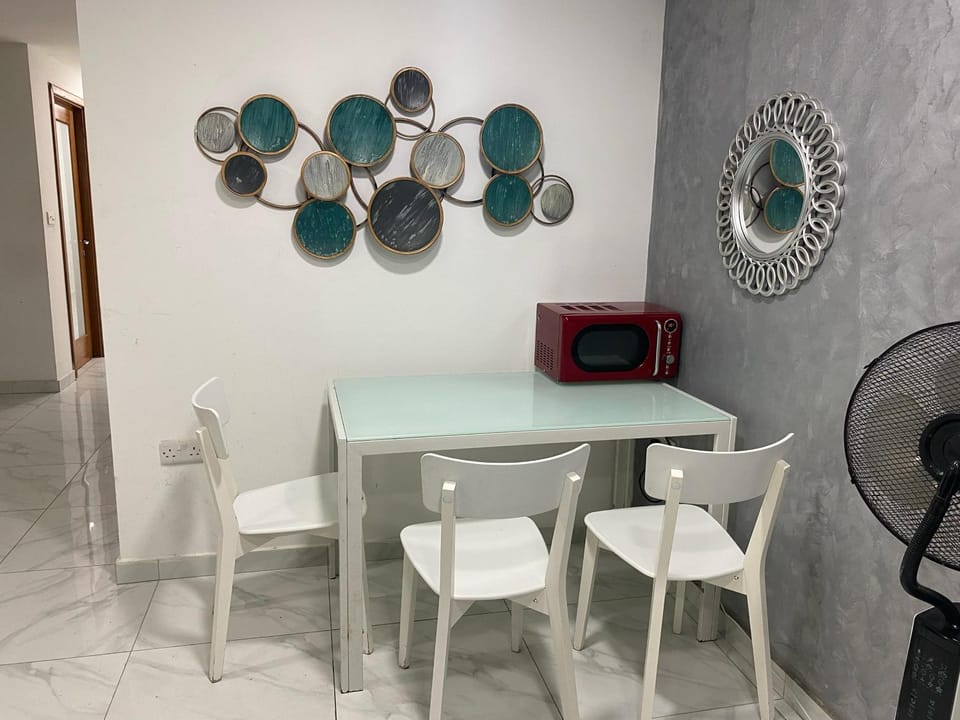 Living room, Dining area, Internal: Not applicable to any particular room