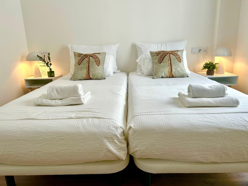 GATU PREMIUM Palacio Winthuyssen jardín, Parking gratis y piscina Solo mayores de 25 años y familias Apartment in El Puerto de Santa María