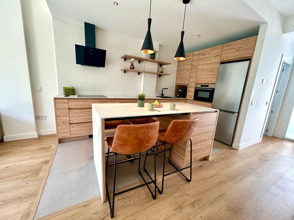 GATU PREMIUM Palacio Winthuyssen jardín, Parking gratis y piscina Solo mayores de 25 años y familias Apartment in El Puerto de Santa María