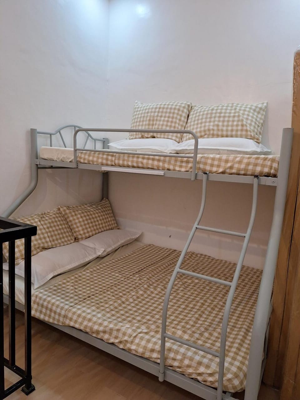 Homestay & Photography Studio House in Cupang Antipolo Villa in Antipolo