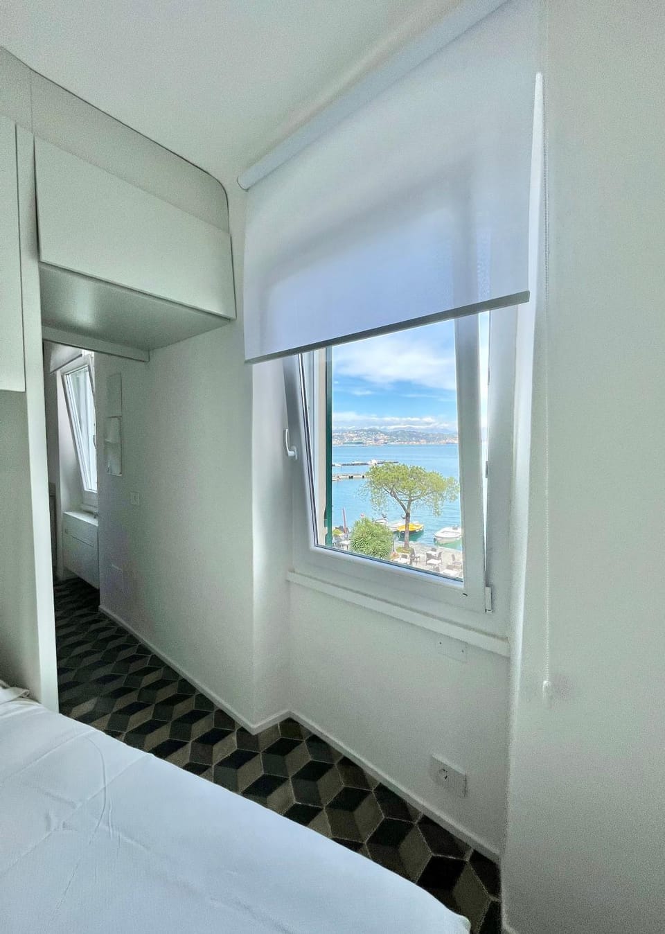 Natural landscape, Bedroom, Sea view