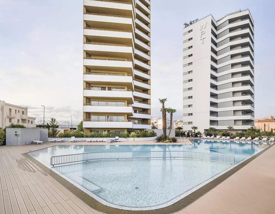 Property building, Swimming pool