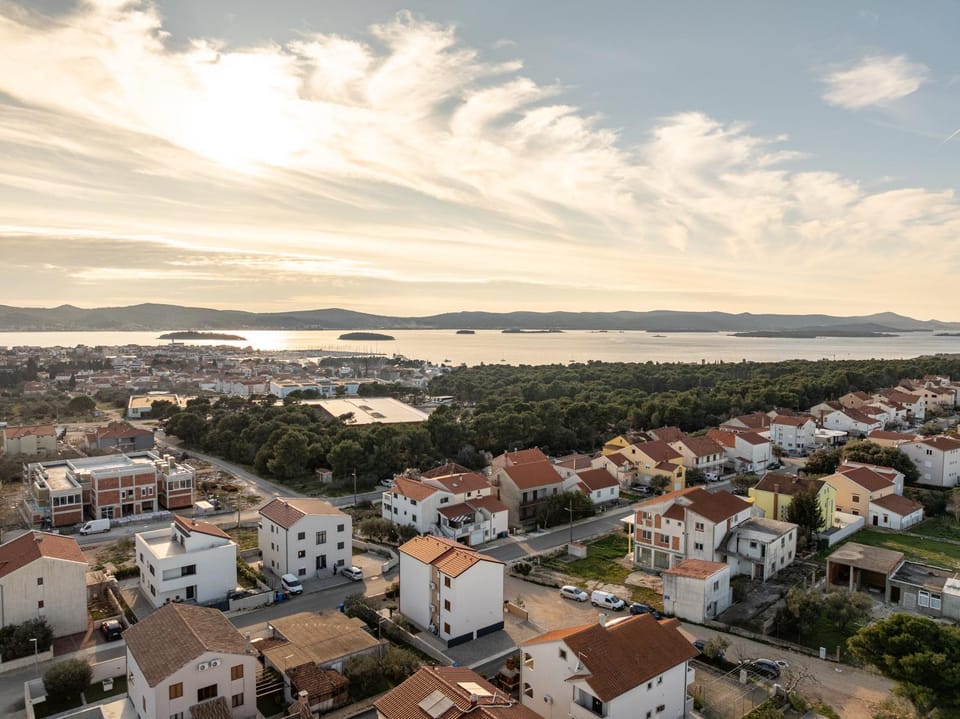 Neighbourhood