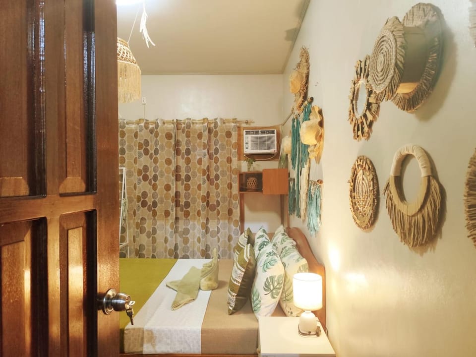 Amwani Garden Pool & Kubo Vacation rental in Puerto Princesa