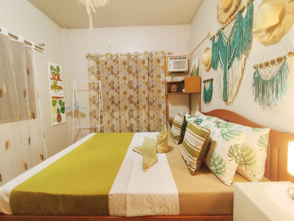 Amwani Garden Pool & Kubo Vacation rental in Puerto Princesa