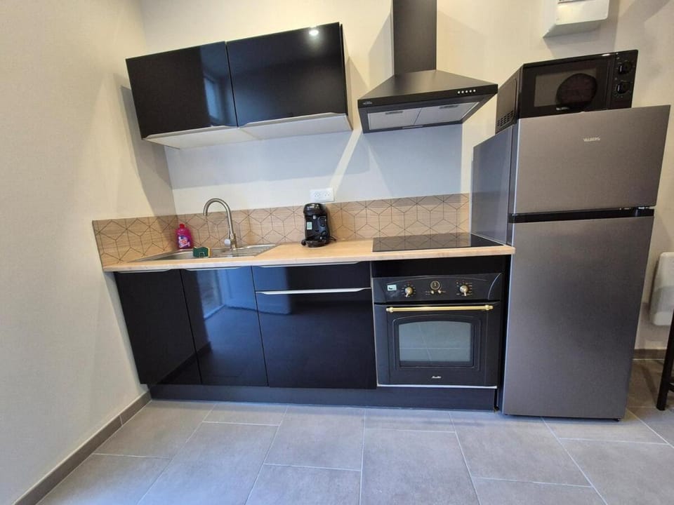 O Bel Haybois Dormant " Le Brocard " House in Wallonia, Belgium