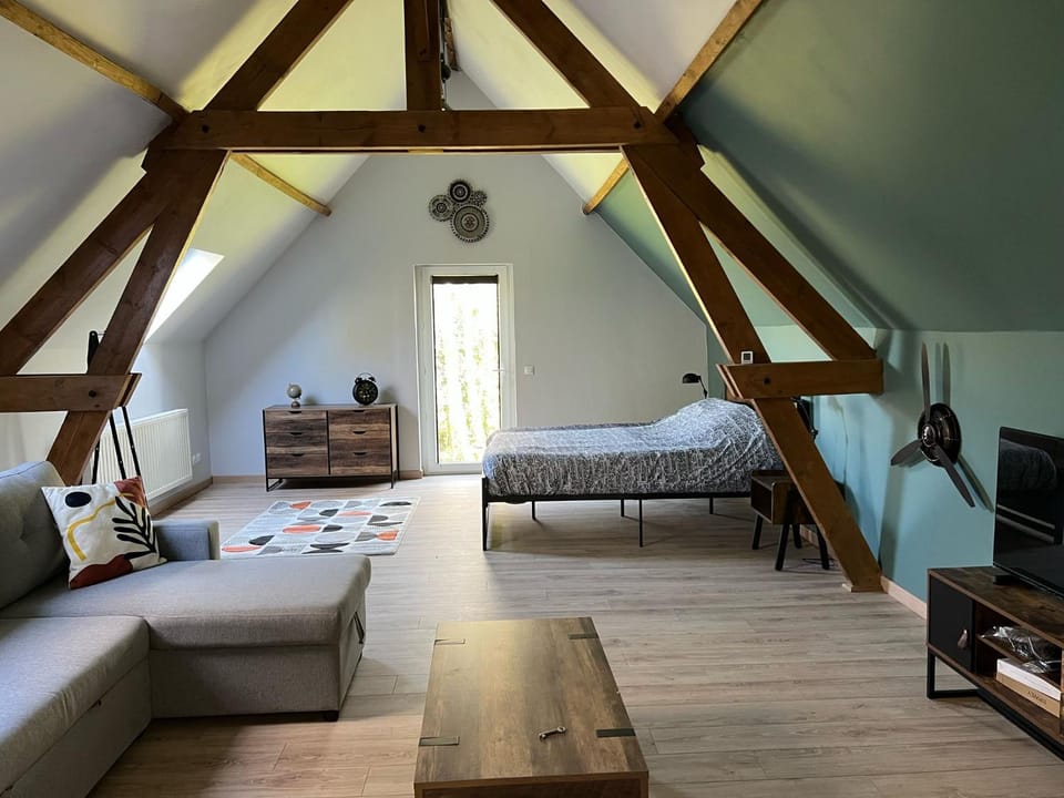 Living room, Bedroom