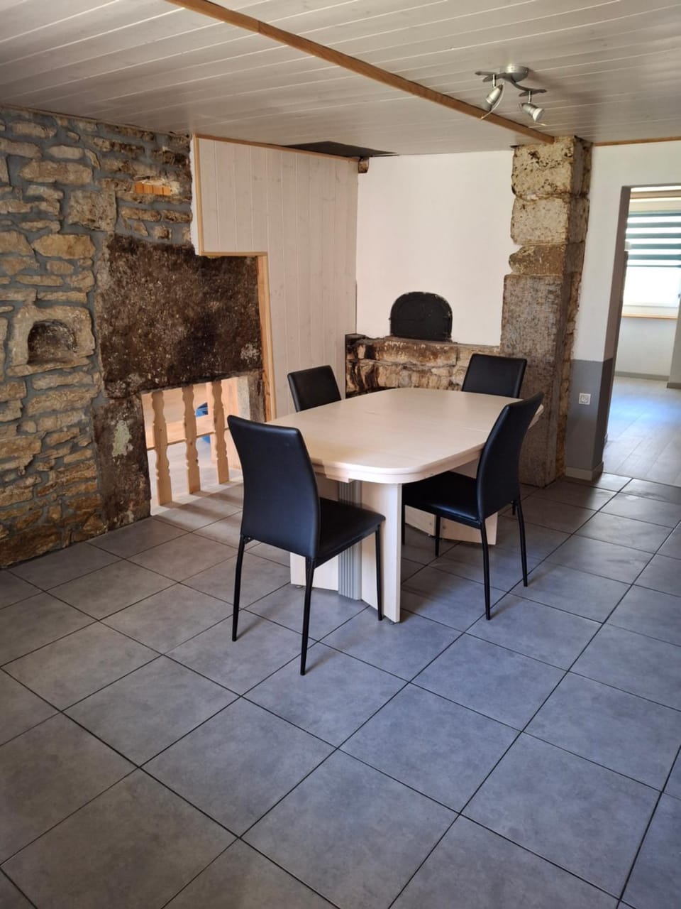 Repos Apartment in Bourgogne-Franche-Comté