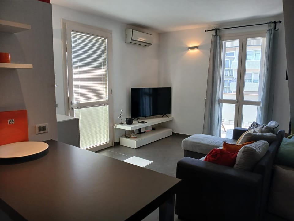 CV002 - Cervia, nuovo bilocale con ampia terrazza e posto auto Apartment in Cervia