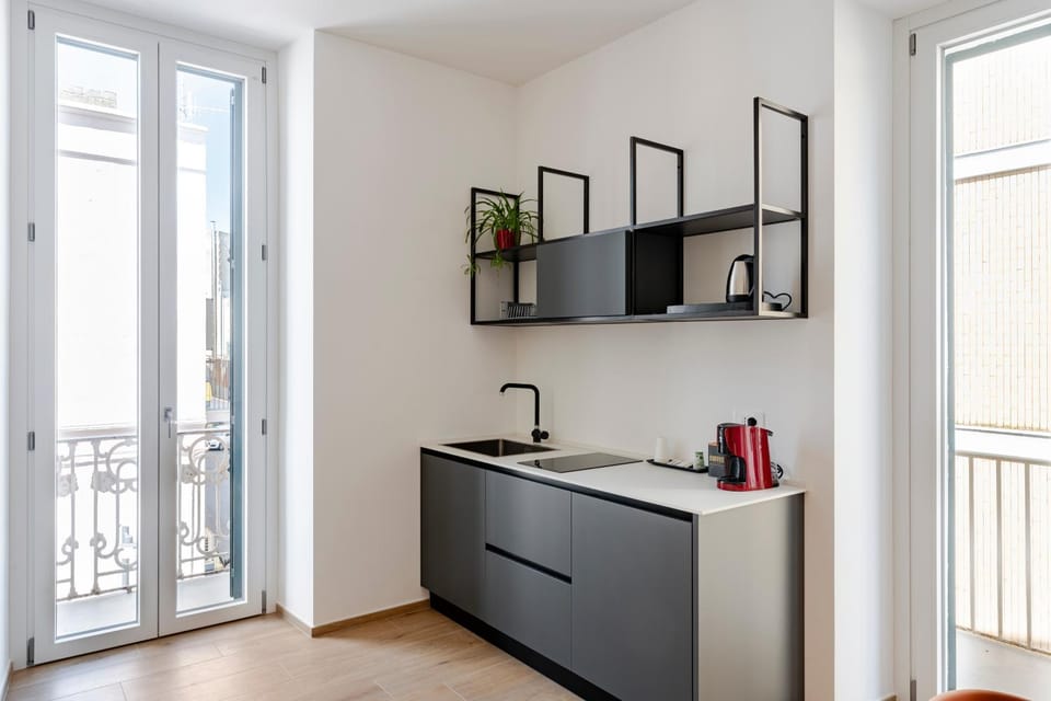 Kitchen or kitchenette