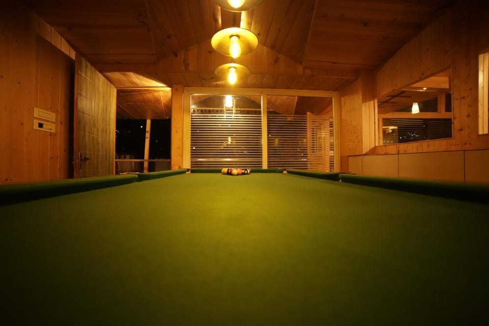 Property building, Game Room