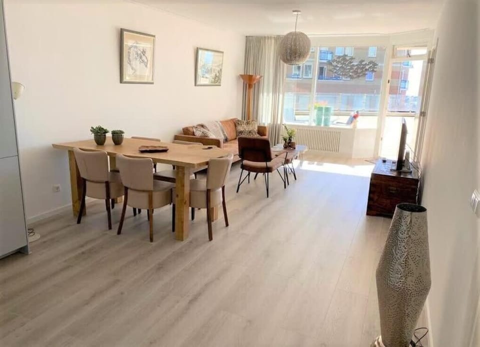 Sterflat 33 - Witte Jade Apartment in Egmond aan Zee