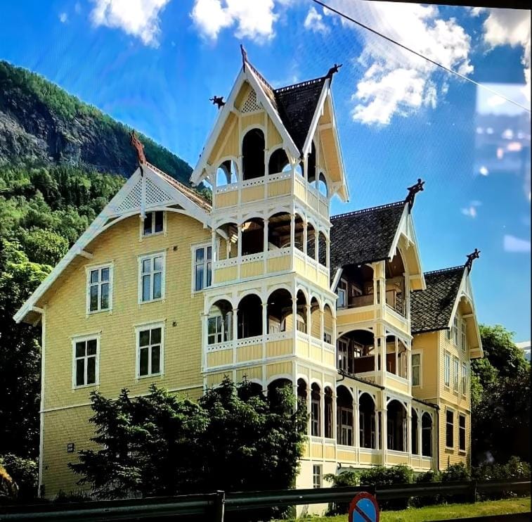 Property building, Mountain view