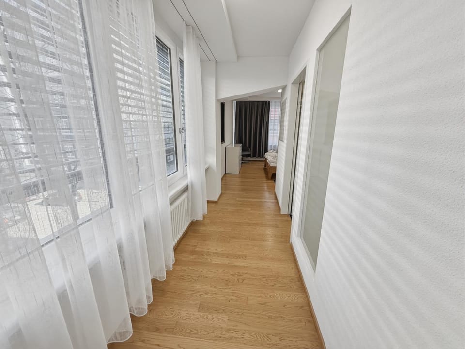 View (from property/room), Photo of the whole room