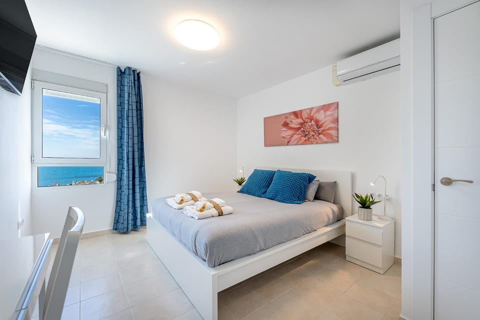 797 HOLIDAY RENTALS - Piso con vistas al mar jupiter Apartment in Benalmadena