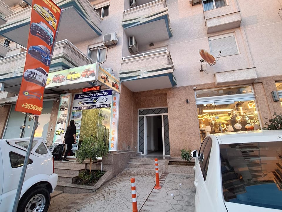 Property building, Location