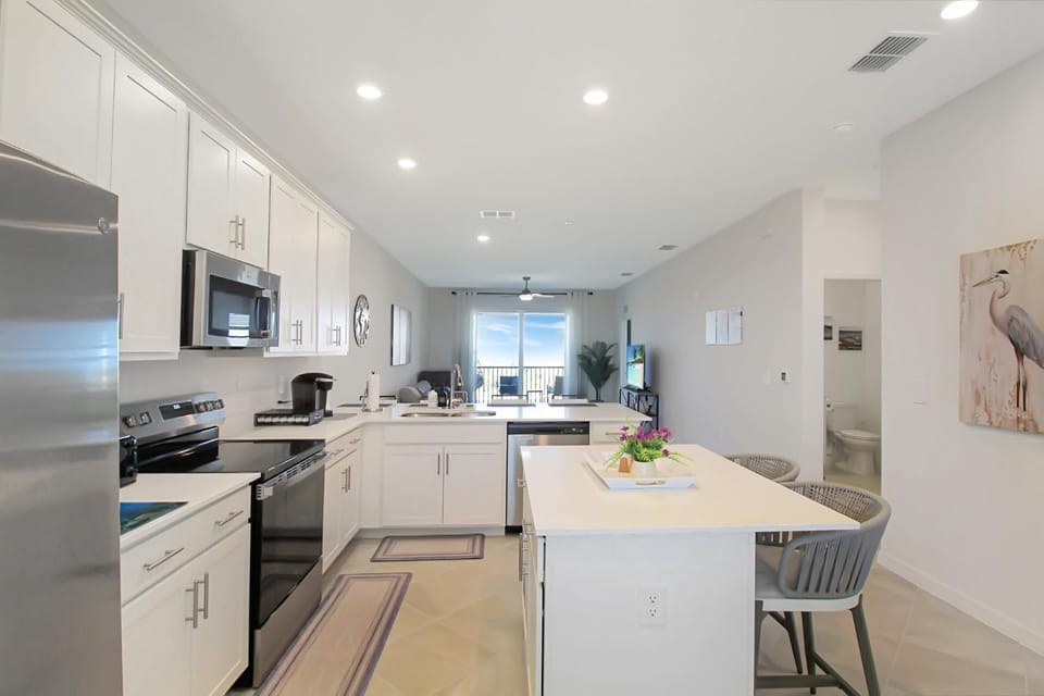 Golf and Beach Getaway Golf View Condo Wellen Park Apartment in North Port