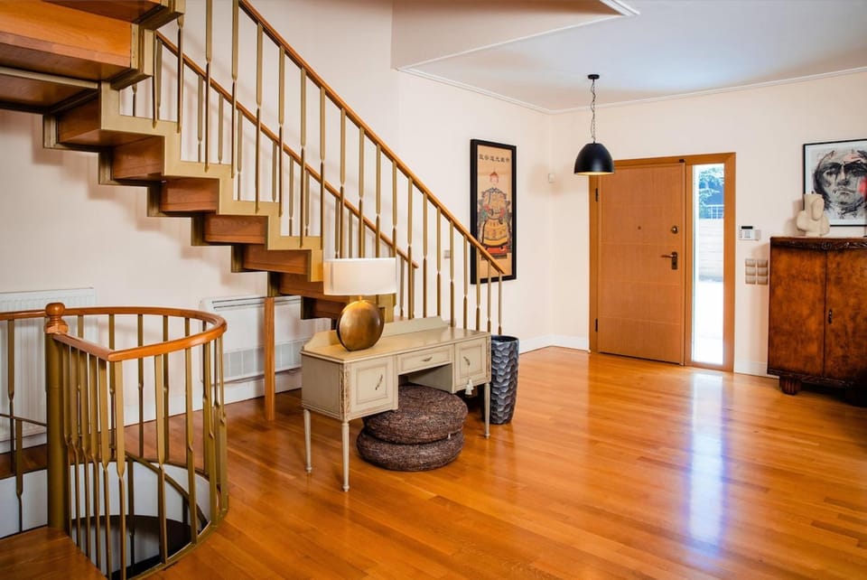 South Blue Tranquil Villa Villa in Vouliagmeni