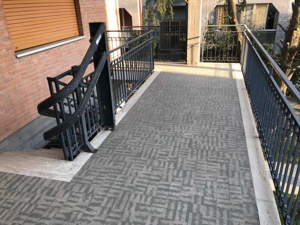 Property building, Balcony/Terrace