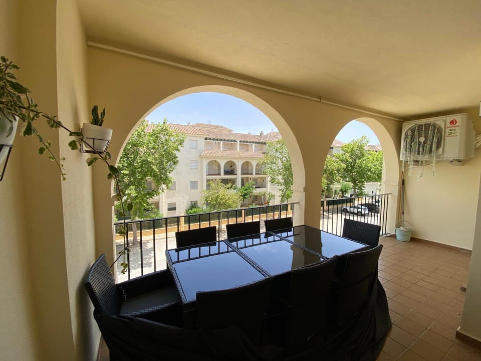View (from property/room), Balcony/Terrace