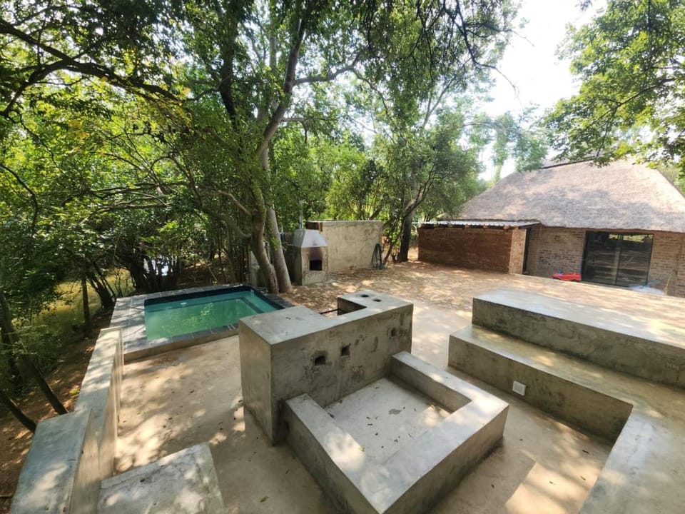 Lazy River Retreat Apartment in Pretoria