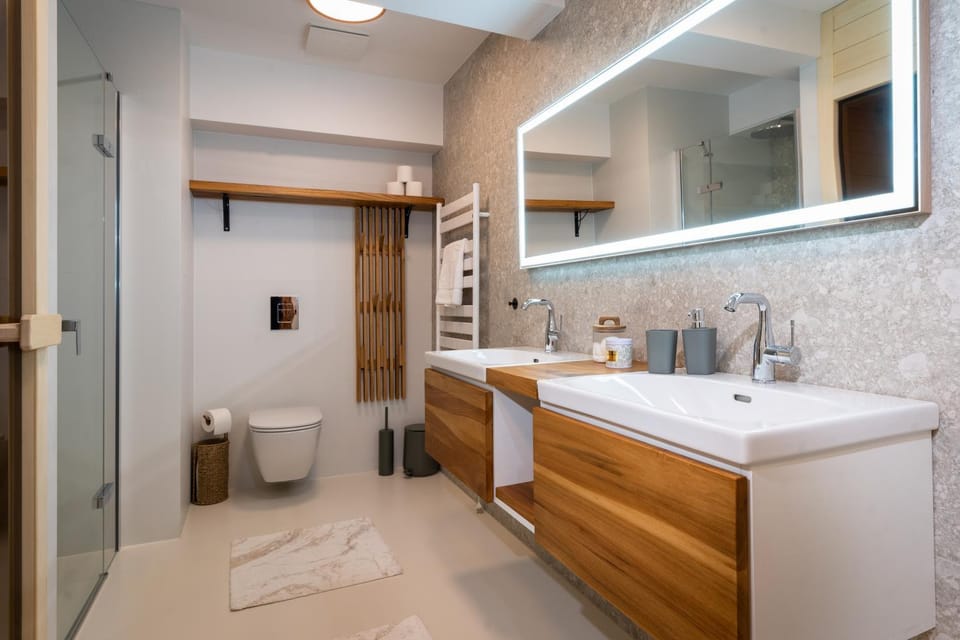 Shower, Toilet, Sauna, Bathroom