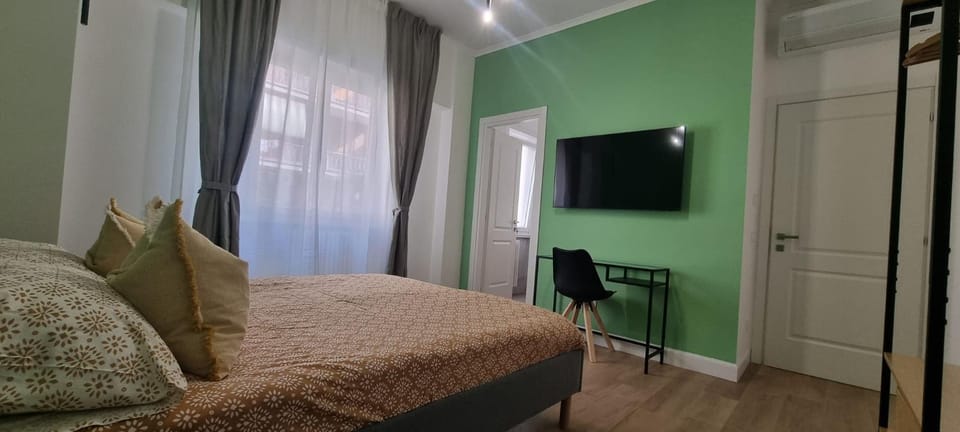 Rome Park Apartment Bed and Breakfast in Rome