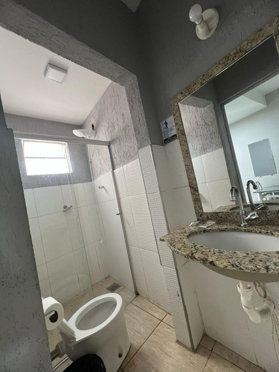 Apartamento 103 - Suíte com ar condicionado Apartment in State of Goiás