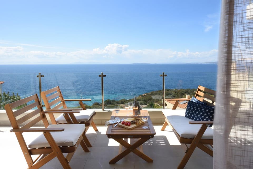 Natural landscape, View (from property/room), Balcony/Terrace, Balcony/Terrace, Sea view