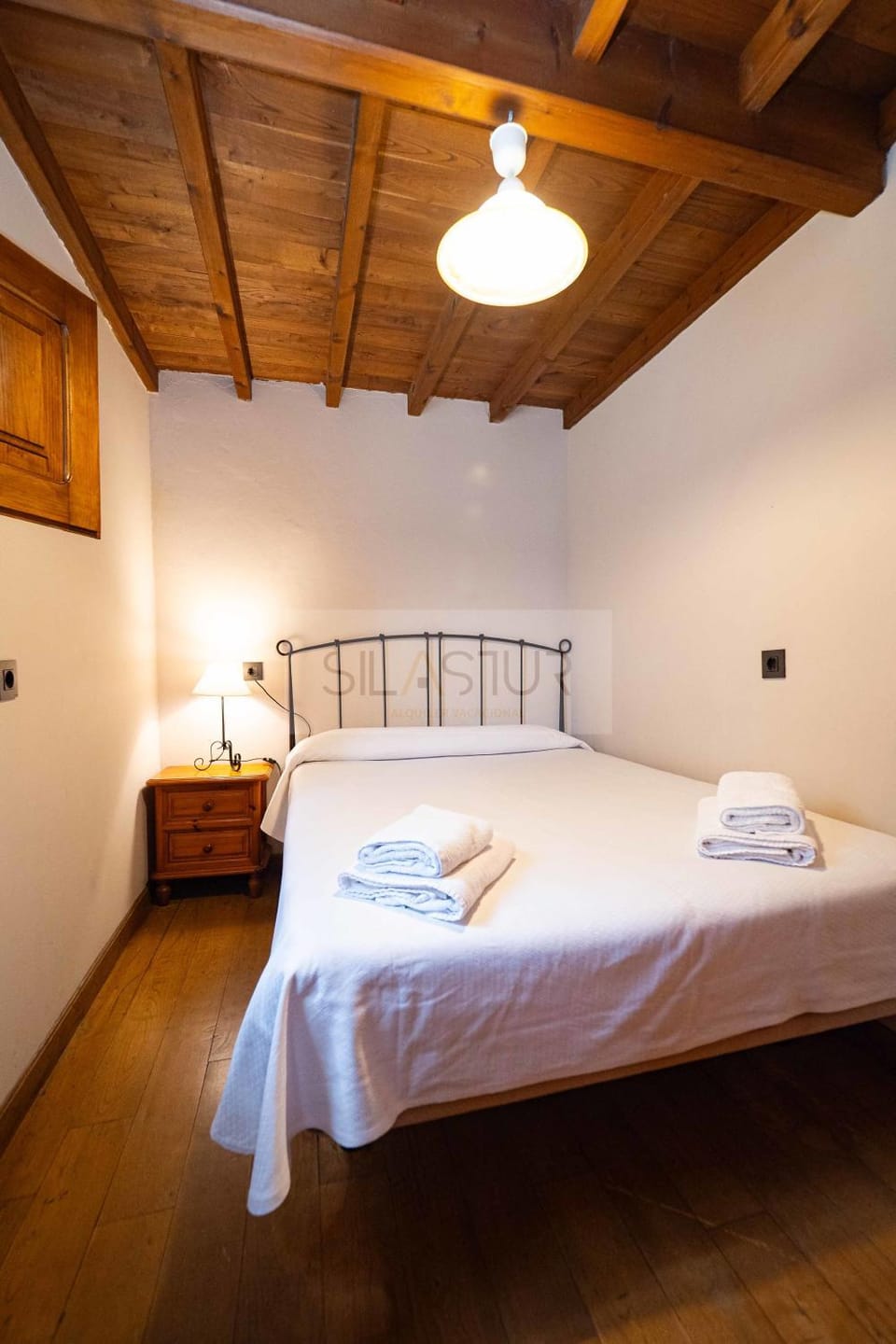 La Casona De Pravia I By Silastur House in Asturias