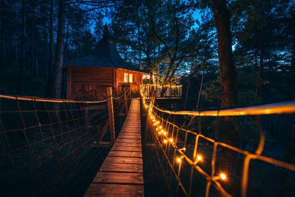 Property building, Night