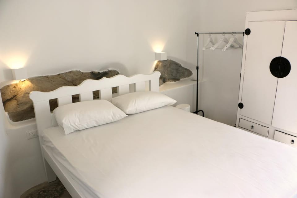 Casa Piccola Delos Mykonos Apartment in Mykonos, Mikonos 846 00, Greece