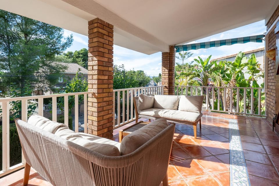 Patio, Spring, Day, Garden, View (from property/room), Balcony/Terrace, Living room, Seating area, Garden view