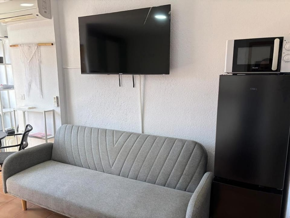 Evans Realty BY Estudio & Piscinas & Centro & Playa Apartment in Benalmadena