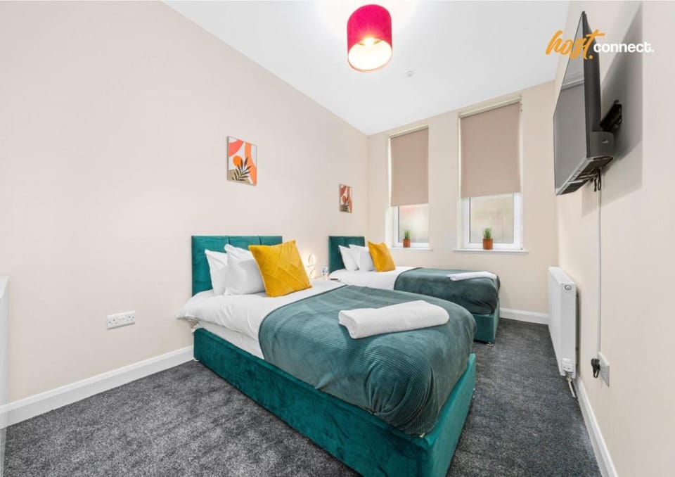 2 Bed Flat With Parking Sleeps 4 in Fife Apartment in Scotland