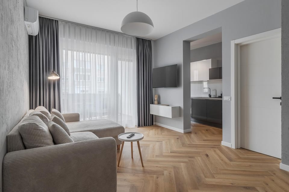 TV and multimedia, Kitchen or kitchenette, Living room, Seating area
