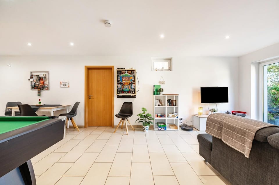 Property building, Living room